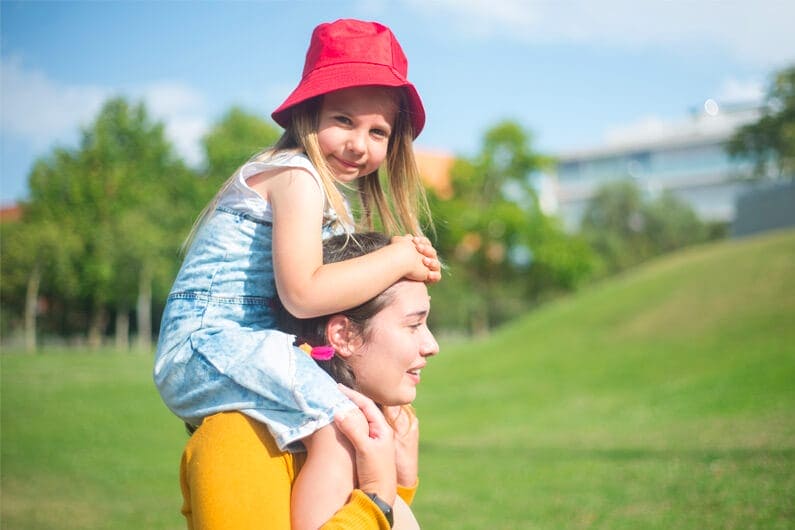 Förenkla vardagen med en barnvakt i Stockholm
