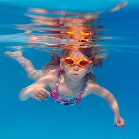 Din guide till simskolor i Stockholm